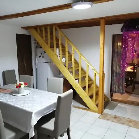 Reb/mar Romspa Alojamento de Acomodação e Pequeno-almoço *